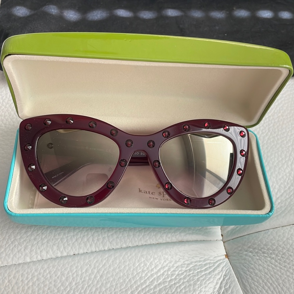 Brand NEW ! KATE SPADE 😎 SUNGLASSES